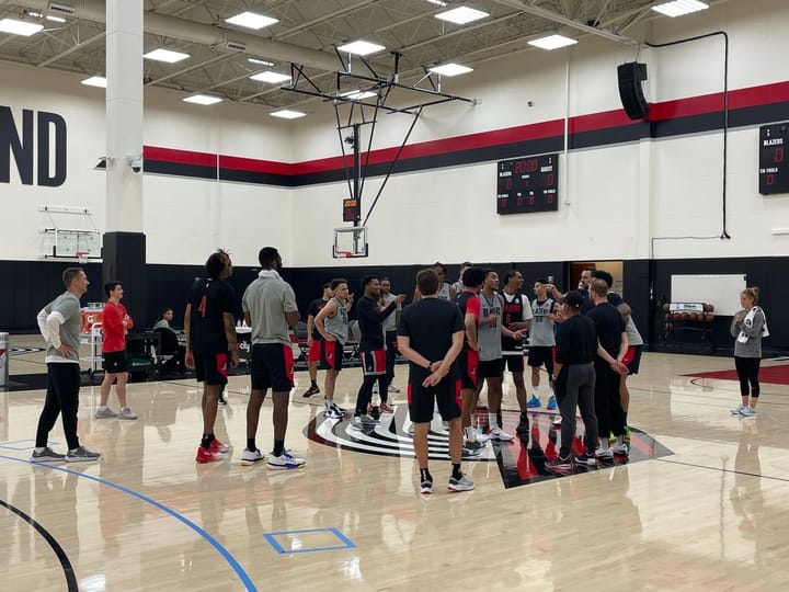 Blazers Training Camp Preview: 4 Storylines to Watch