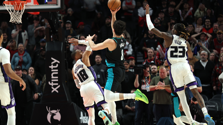 Trail Blazers Get Away With One