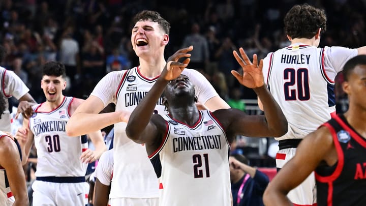 Adama Sanogo on His Former UConn Backup Donovan Clingan: 'This Kid's Really About It'