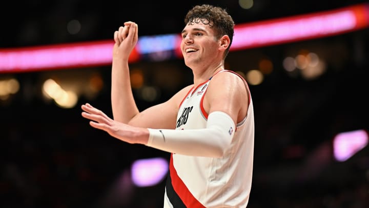Donovan Clingan Shines in First Preseason Start as Trail Blazers Blow Out Jazz