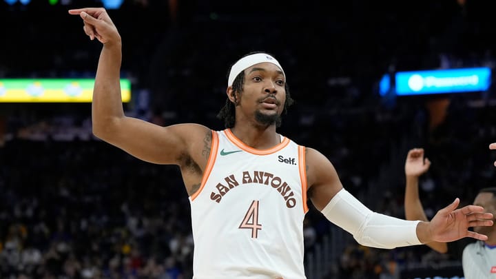 Trail Blazers Agree to One-Year Deal With Veteran Guard Devonte' Graham